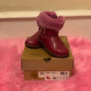 Pink kid uggs